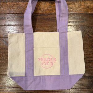 NWT TRADER JOE'S PURPLE + WHITE MINI PASTEL-COLORED TOTE BAG - RARE/HARD-TO-FIND